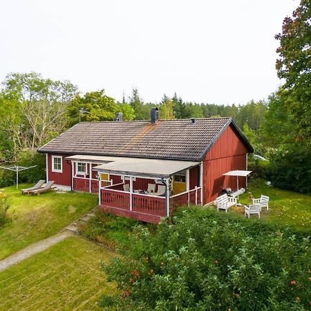 A Countryside Villa Close To Uppsala! Extérieur photo