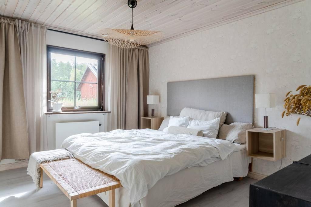 A Countryside Villa Close To Uppsala! Extérieur photo